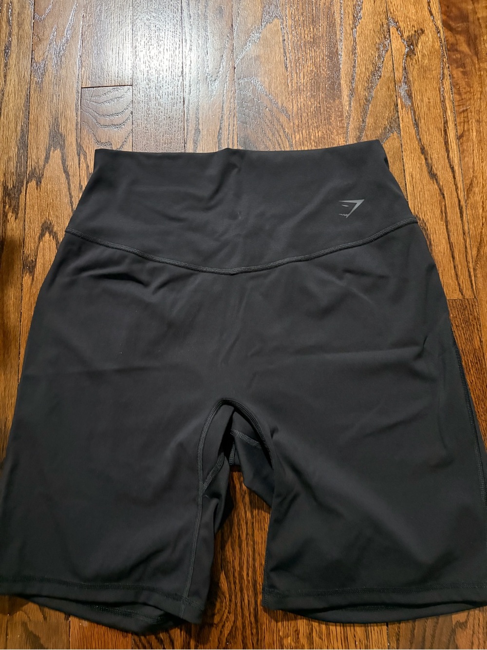 Bundle of Highwaisted, 7-inch inseam, Women’s Large (L) shorts